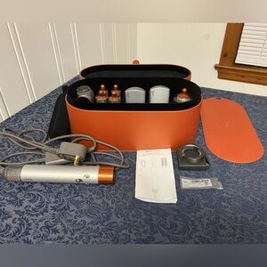 Dyson Airwrap Complete